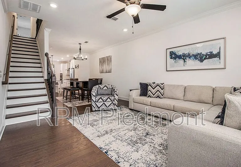2638 Caruso Way — Photo 2