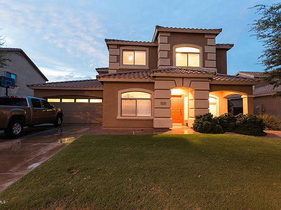 4th image of 4136 E County Down Dr