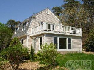 15 Horseshoe Bend Way, Mashpee, MA 02649