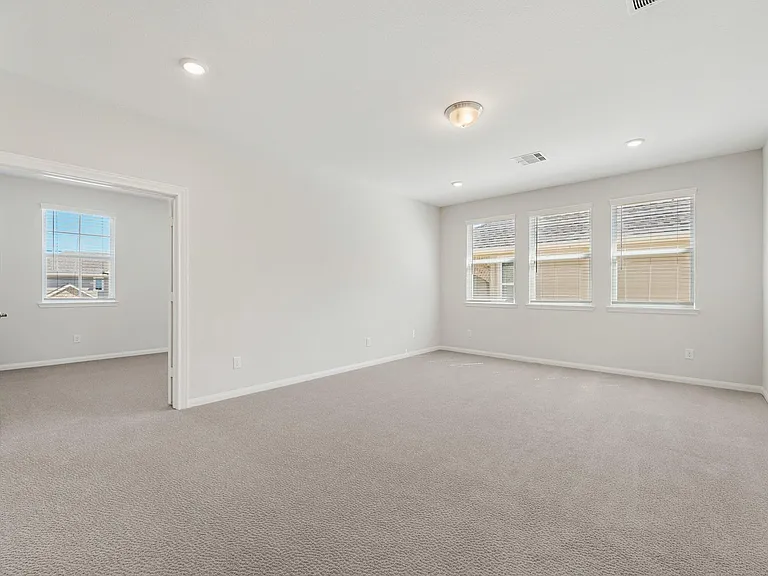 4406 Shaded Arbor Way — Photo 32