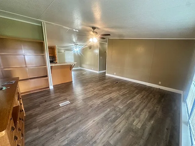 4 bed, 1500 sqft, $1,950 — Photo 4