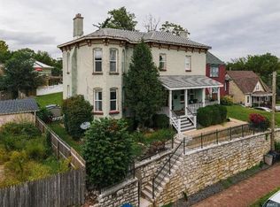 612 E 6th St, Alton, IL 62002