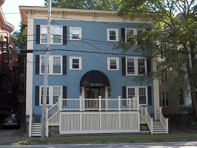 Building Photo