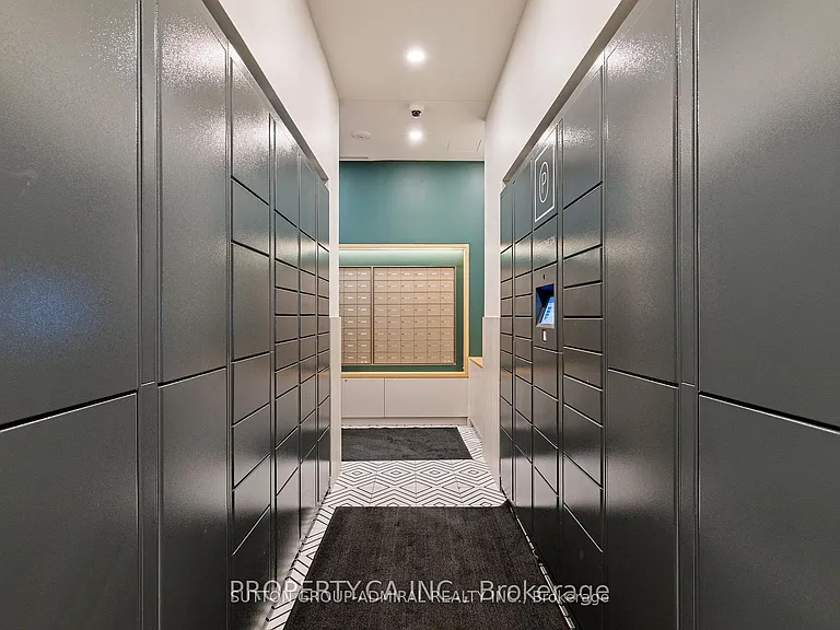 1660 Bloor St W #908 — Photo 13