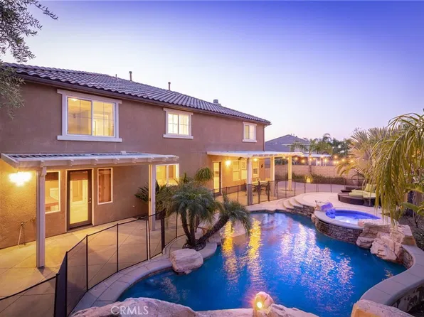 3269 Stoneberry Ln, Corona, CA 92882