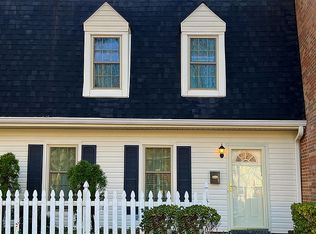 3227 D Regents Park Ln, Greensboro, NC 27455