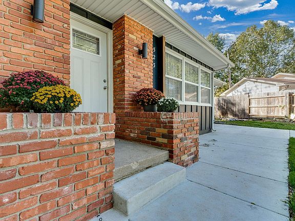 3rd image of 523 Linda Ln