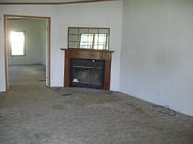 2nd image of 600 E 23rd St