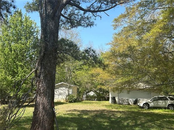 579 Wexwood Dr, Riverdale, GA 30274