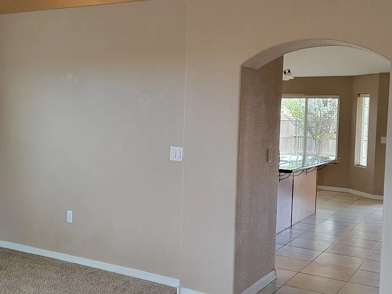 3000 Elizabeth Ct — Photo 4
