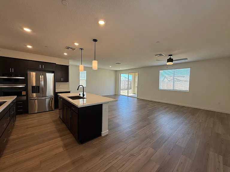 4529 Deer Point Ct — Photo 4
