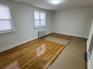 69-03 223rd St #B1, Oakland Gardens, NY