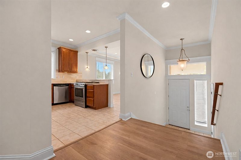 5th image of 13630 NE 203rd Street