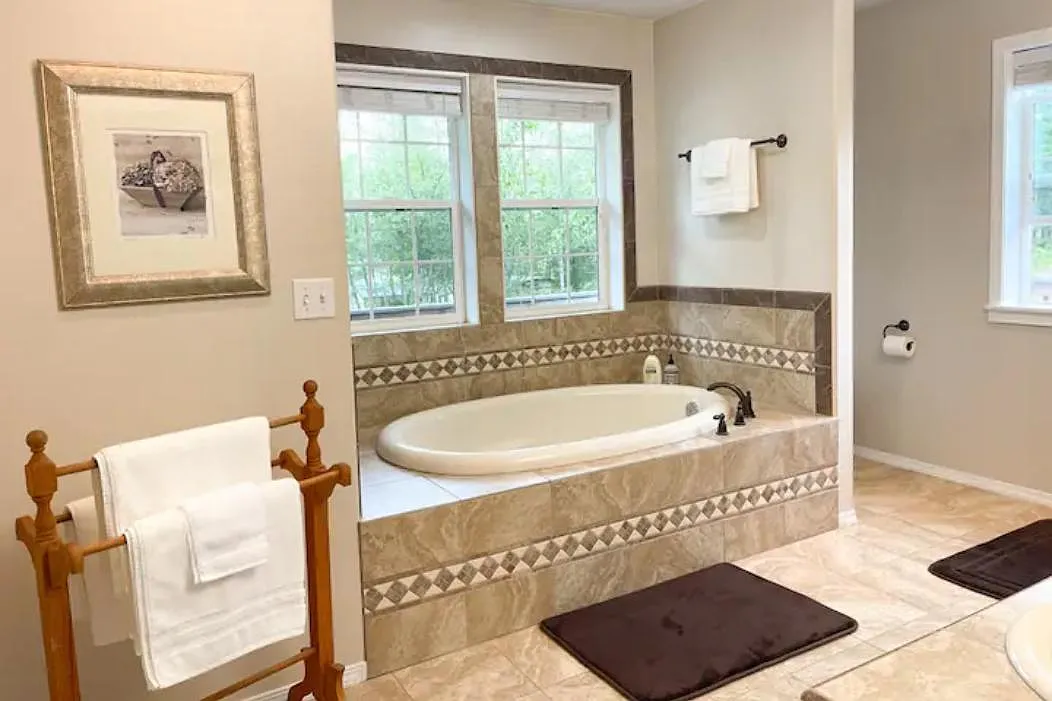 4 bed, 3197 sqft, $3,495 — Photo 4