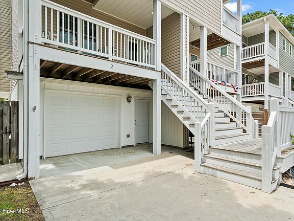 3rd image of 1508 Pinfish Lane Unit 2