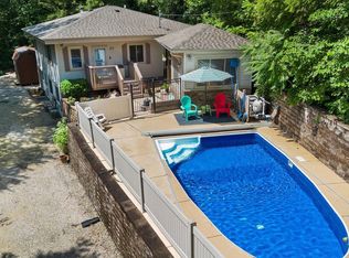 271 E Hickory St, East Peoria, IL 61611