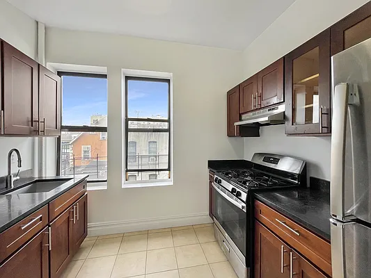 Rented by Spire Group | media 2