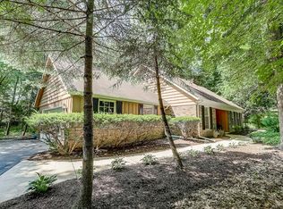 18565 Engel Dr, Brookfield, WI 53045