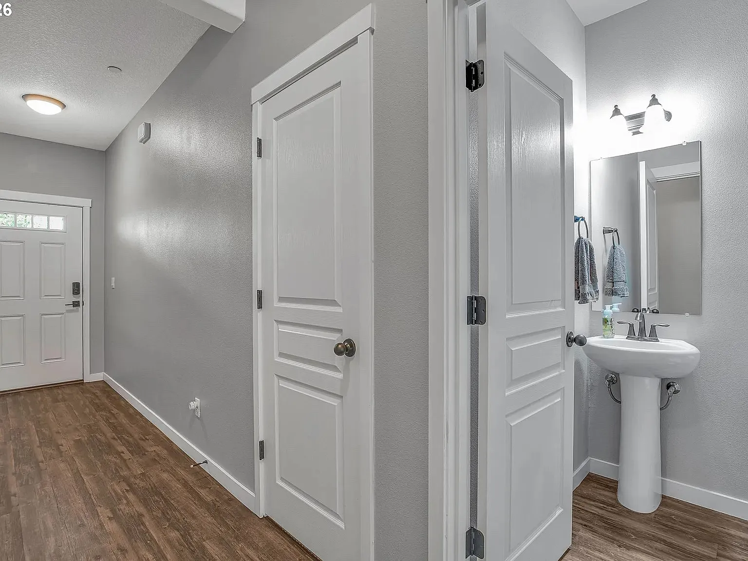 3 bed, 2.5 bath, 1987 sqft, $2,695 — Photo 4