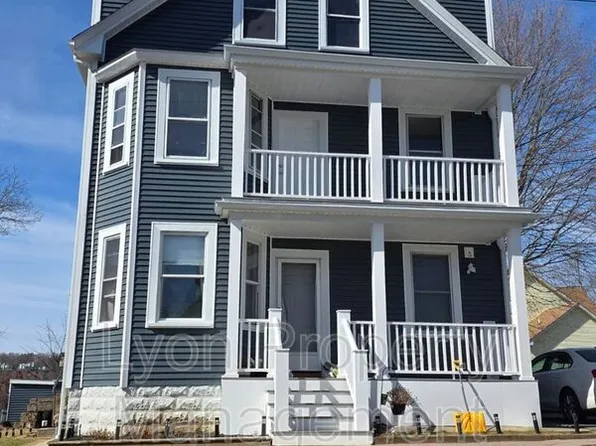 26 Morgan Ave Floor 2, North Providence, RI 02911