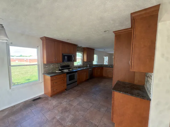 6673 Slacks Rd, Eldersburg, MD 21784