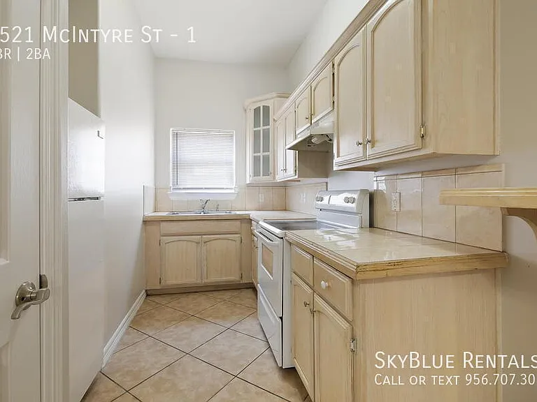 1521 W McIntyre St #1 — Photo 5