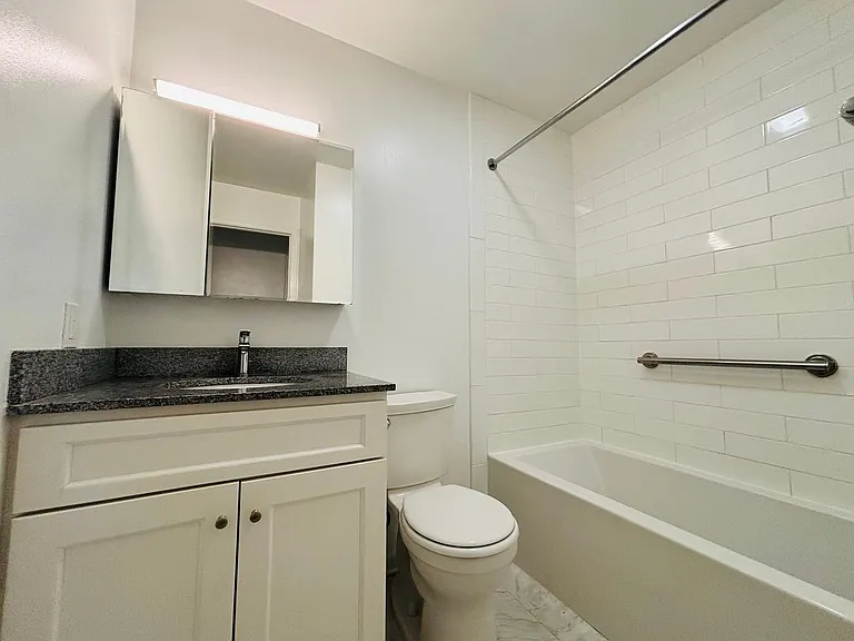 927AB - 410 Houston St. - DM — Photo 58