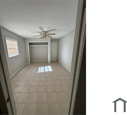 4805 Anglevilla Dr