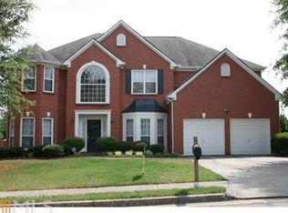 570 Maple Crest Dr, Lawrenceville, GA 30044