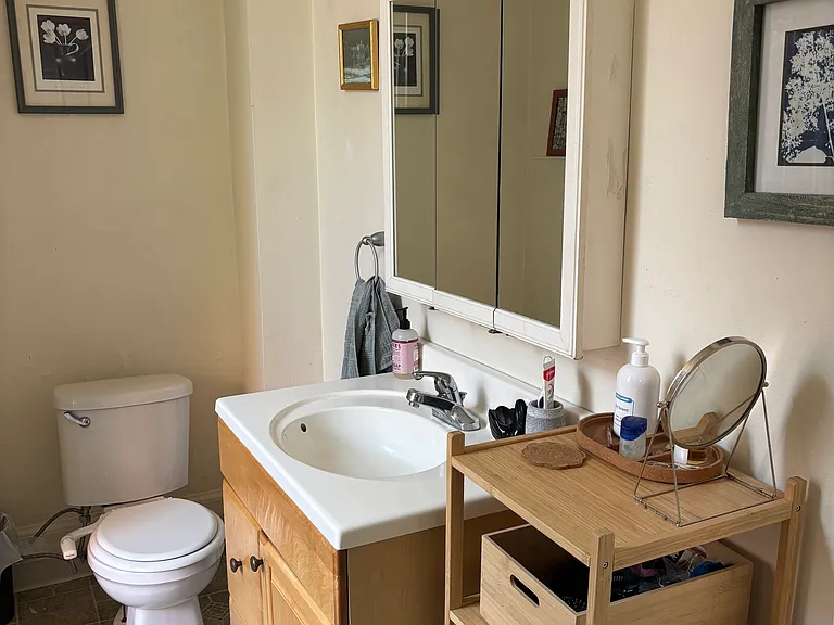 1220 Spruce St #2F — Photo 8