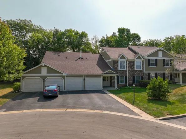 25 Superior Ct Unit L1, Schaumburg, IL 60193