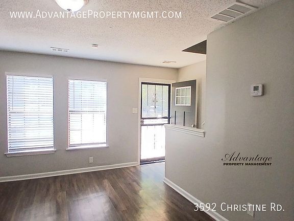 3rd image of 3592 Christine Rd