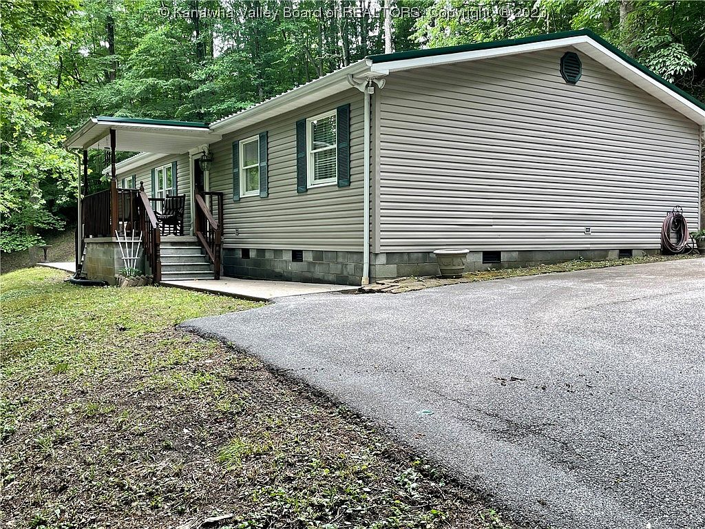 93 Hidden Valley Rd, Chapmanville, WV 25508 MLS 264861 Zillow