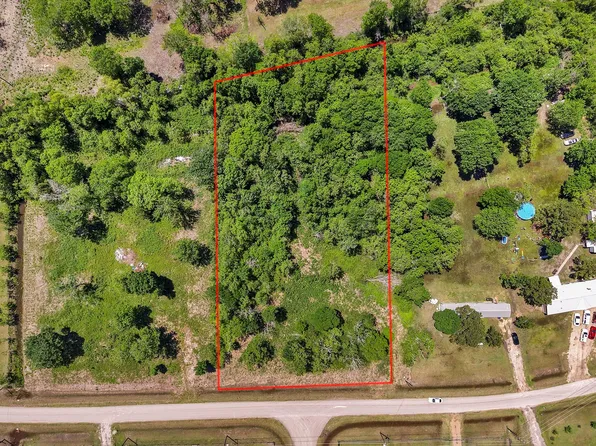 452 County Road 4863, Dayton, TX 77535