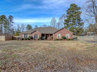 3401 Bugle Dr, Pine Bluff, AR 71603