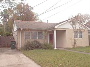 1609 Ridgelake Dr, Metairie, LA 70001