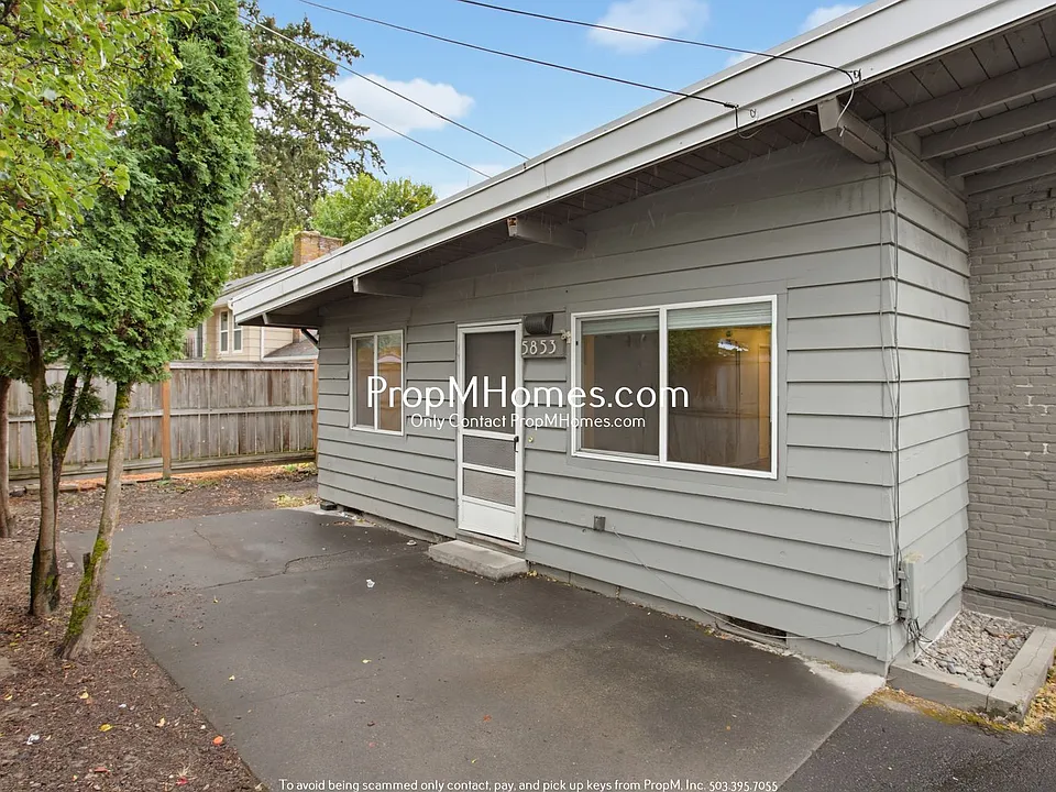 5853 SW Oleson Rd