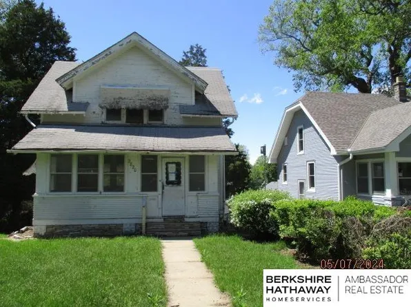 2820 S 31st St, Omaha, NE 68105