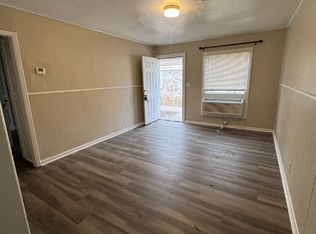 828 S Water St #2, Wichita, KS 67213