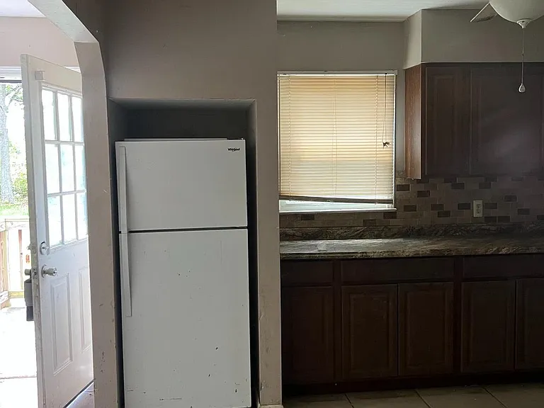 3813 Mount Pleasant Rd — Photo 10
