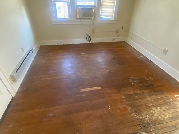 5th image of 1433 17th St NW #2
