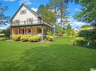 4602 W Lake Rd, Chautauqua, NY 14757