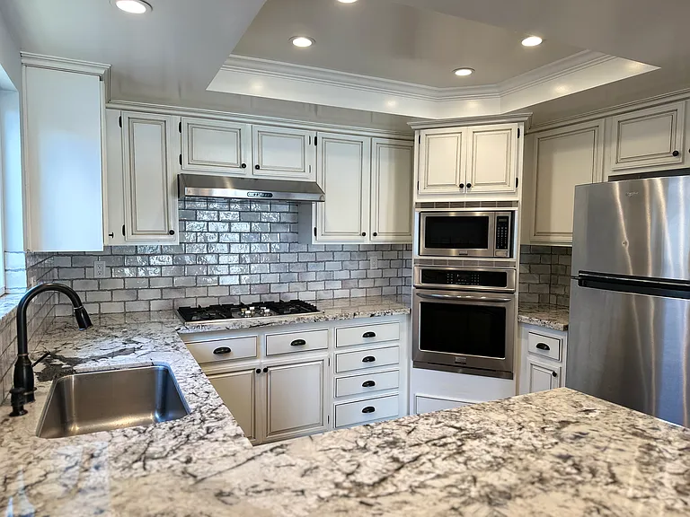1502 Goodman Ave — Photo 11
