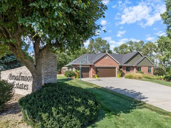 22472 Grande View Ave, Glenwood, IA 51534
