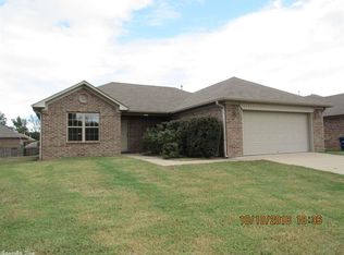 1500 Rachel Dr, Conway, AR 72032