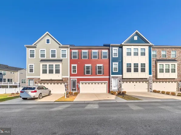 8334 Amber Beacon Cir, Millersville, MD 21108