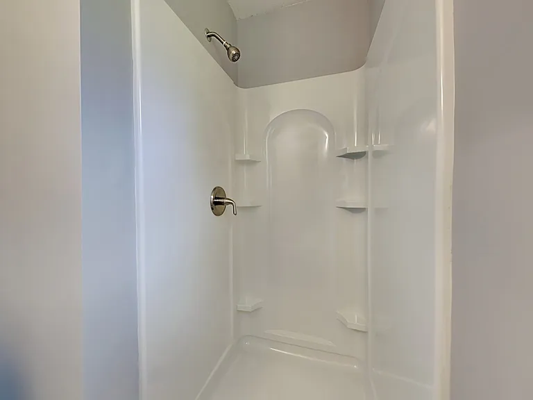 757 Spees Dr — Photo 9