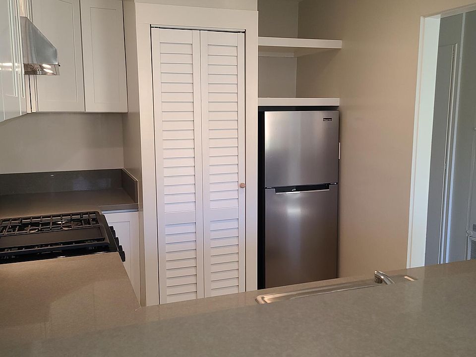 1st image of 932 Maltman Ave #2