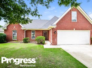 6243 Ravenwood Lake Dr E, Horn Lake, MS 38637