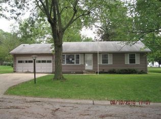 2203 Crane St, Harrisonville, MO 64701